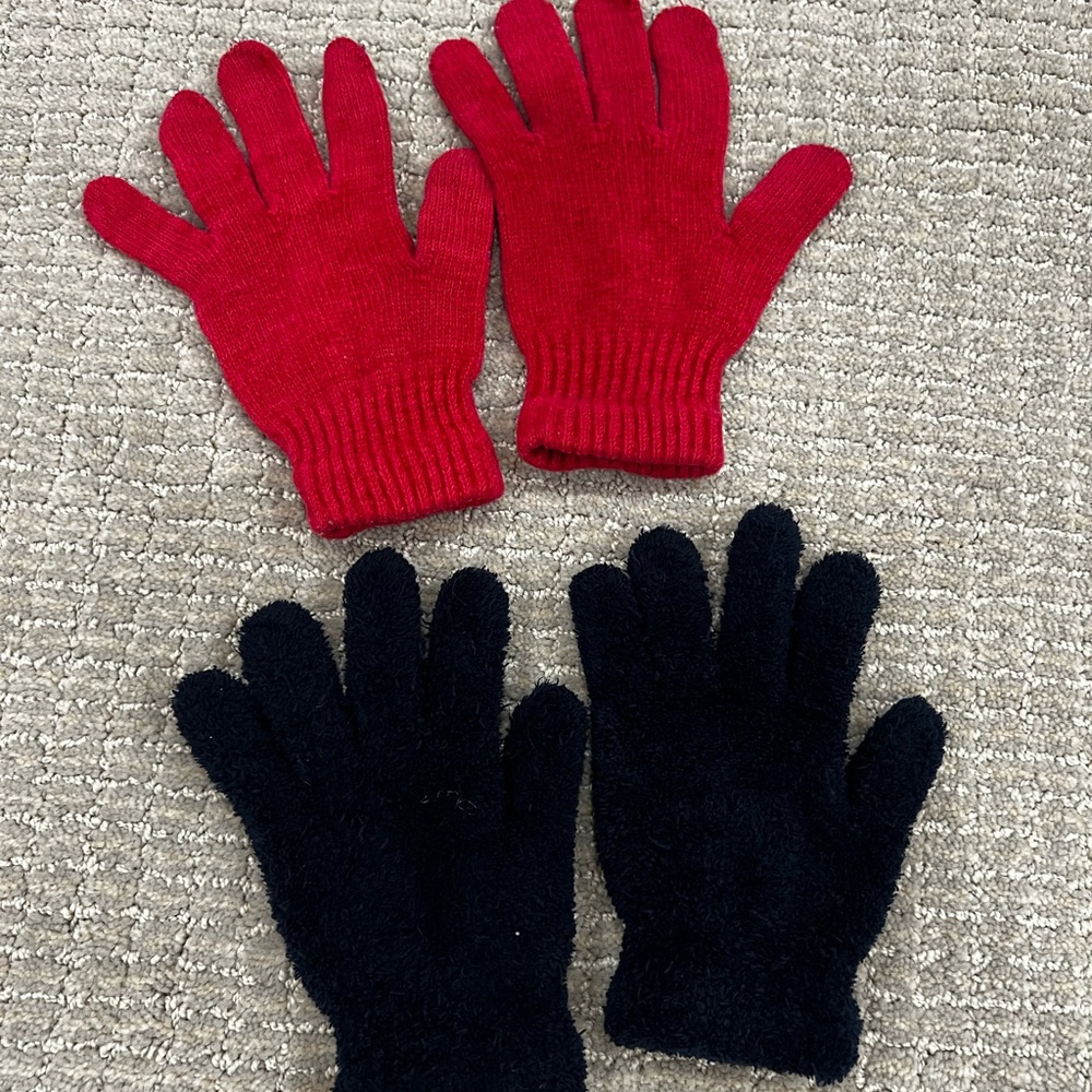 Red and Black Winter Gloves